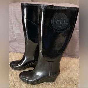 Black Hunter Boots with wedge! size 8
